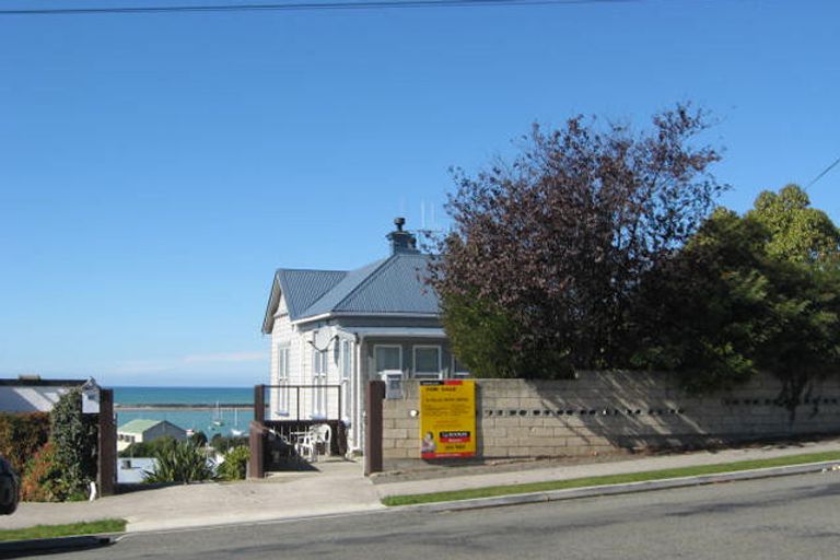 Photo of property in 67 Tees Street, South Hill, Oamaru, 9400