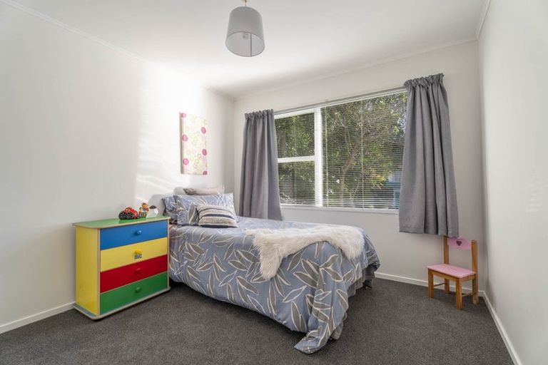 Photo of property in 9 Dormar Place, Churton Park, Wellington, 6037