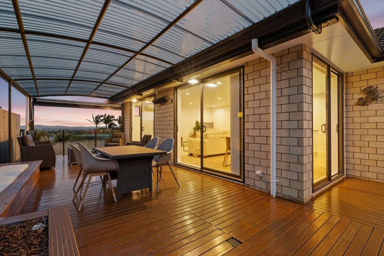 Photo of property in 65b Puriri Road, Pukekohe, 2120