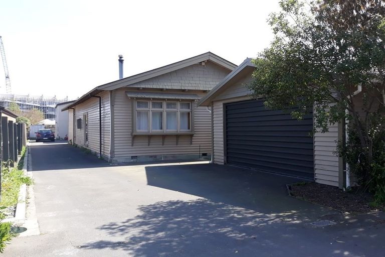 Photo of property in 73 Grafton Street, Waltham, Christchurch, 8011