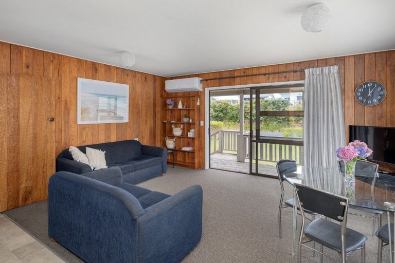 Photo of property in 37 Hornsea Road, Tairua, 3508