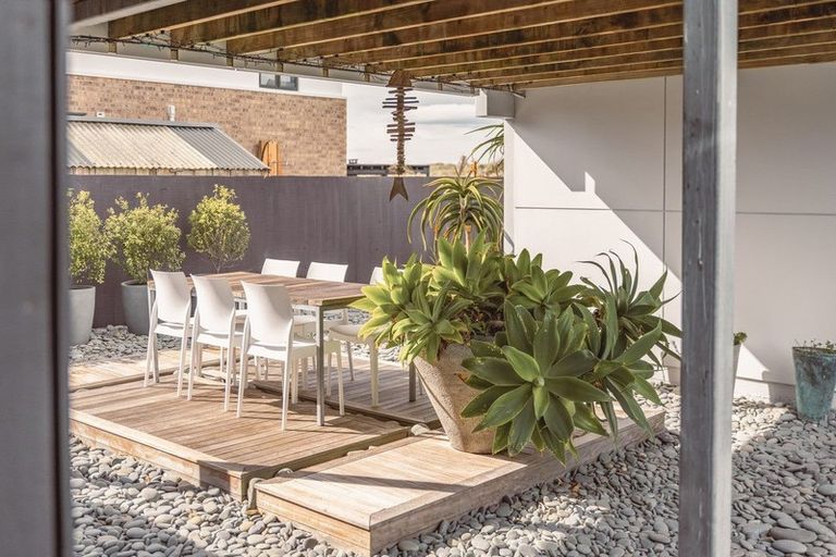 Photo of property in 14 Driftwood Lane, Waimairi Beach, Christchurch, 8083