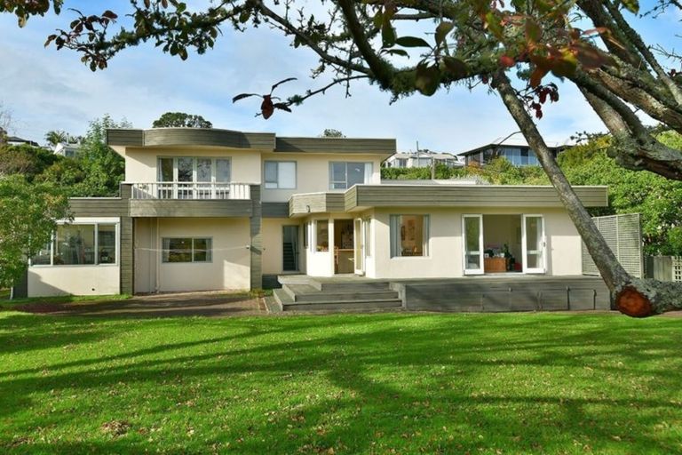 Photo of property in 68 Brixton Road, Manly, Whangaparaoa, 0930