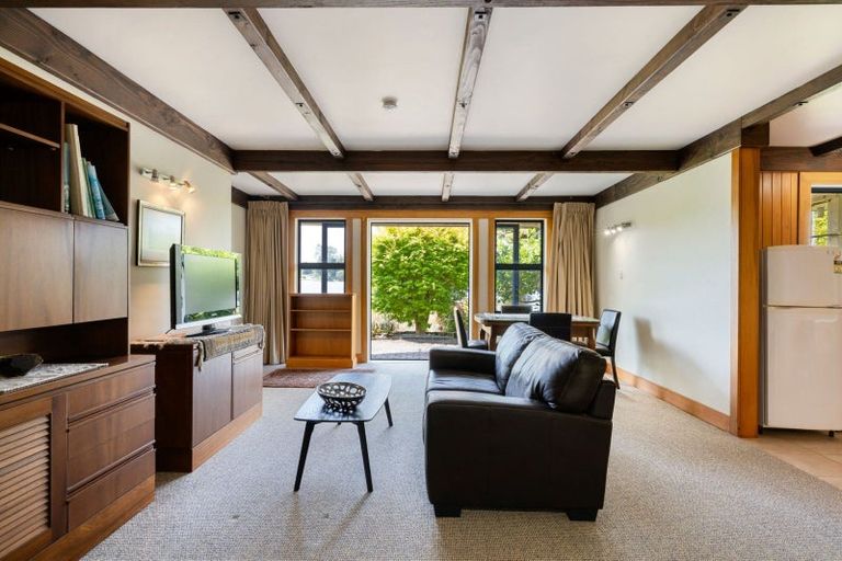 Photo of property in 76 Lake Crescent, Hamilton Lake, Hamilton, 3204