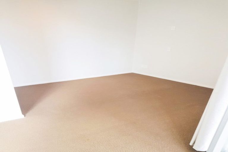 Photo of property in Trinity Apartments, 406/19 College Street, Te Aro, Wellington, 6011