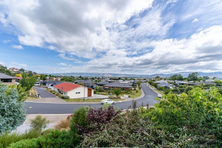 Photo of property in 35 Heathfield Drive, Mosgiel, 9024
