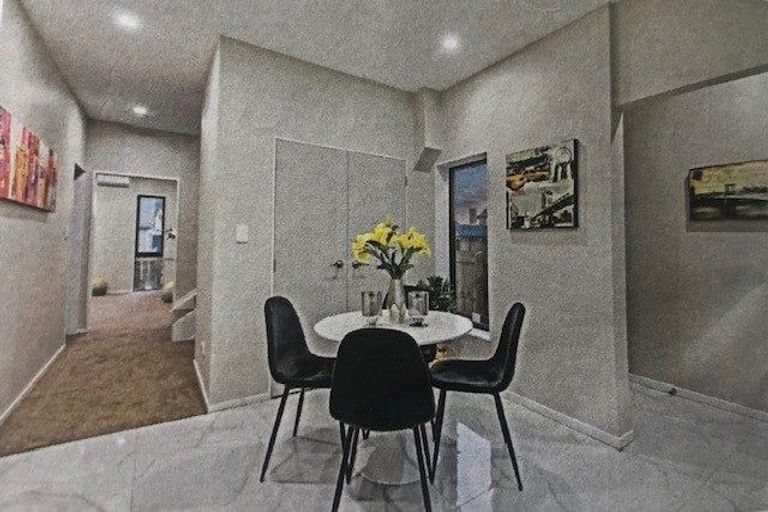 Photo of property in 18 Warbler Crescent, Papakura, 2110