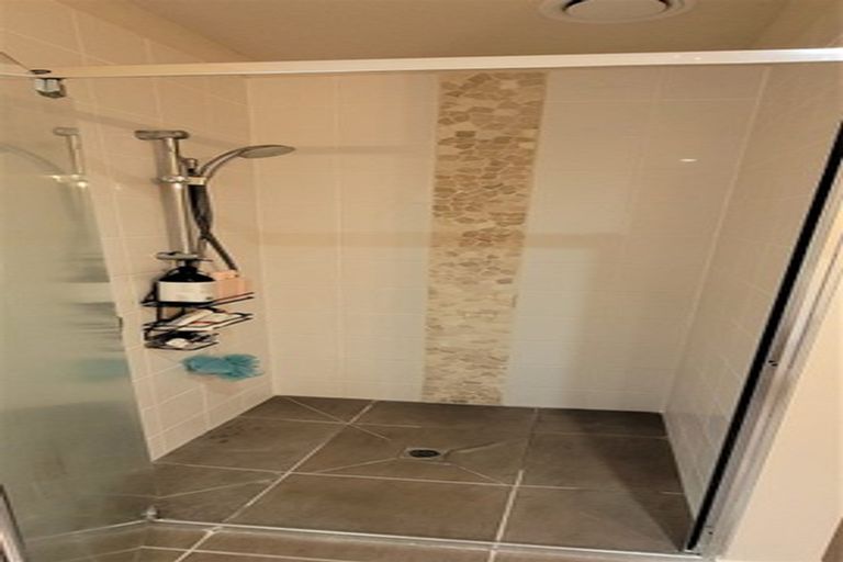 Photo of property in 74 Waikite Road, Welcome Bay, Tauranga, 3112