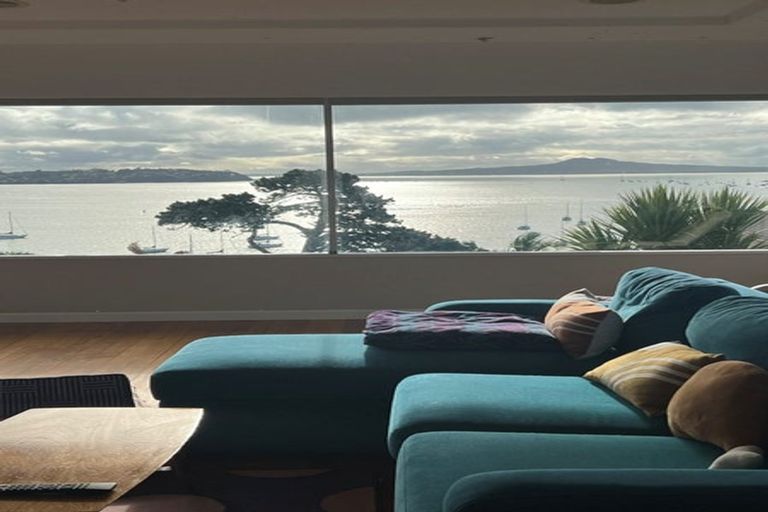 Photo of property in 35 Takutai Avenue, Half Moon Bay, Auckland, 2012