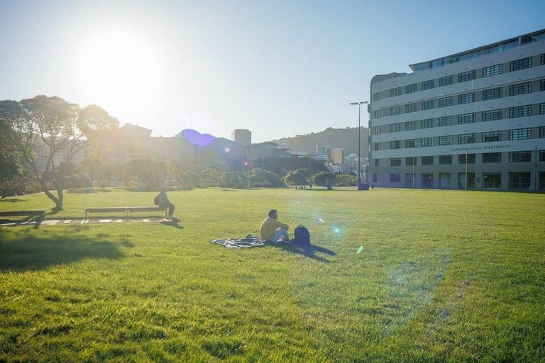Photo of property in Fountain Court, 7/48 Oriental Parade, Oriental Bay, Wellington, 6011
