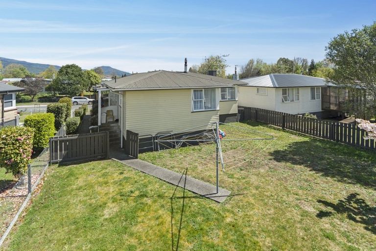 Photo of property in 40 Rangipoia Place, Turangi, 3334
