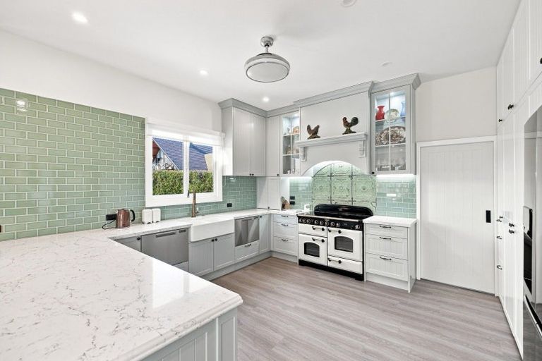 Photo of property in 67 Osborne Road, Amberley, 7410