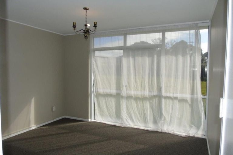 Photo of property in 23 Rangitane Street, Maupuia, Wellington, 6022