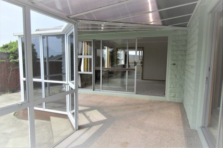 Photo of property in 1 Churchill Place, Waimate, 7924