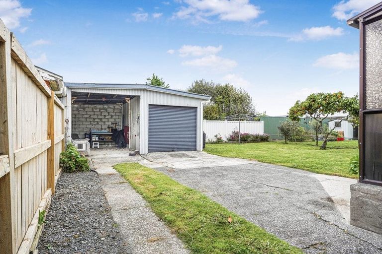 Photo of property in 1 Kingsley Street, St Andrews, Hamilton, 3200