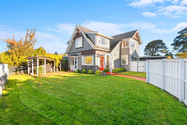 Photo of property in 31 Kotare Street, Fendalton, Christchurch, 8041