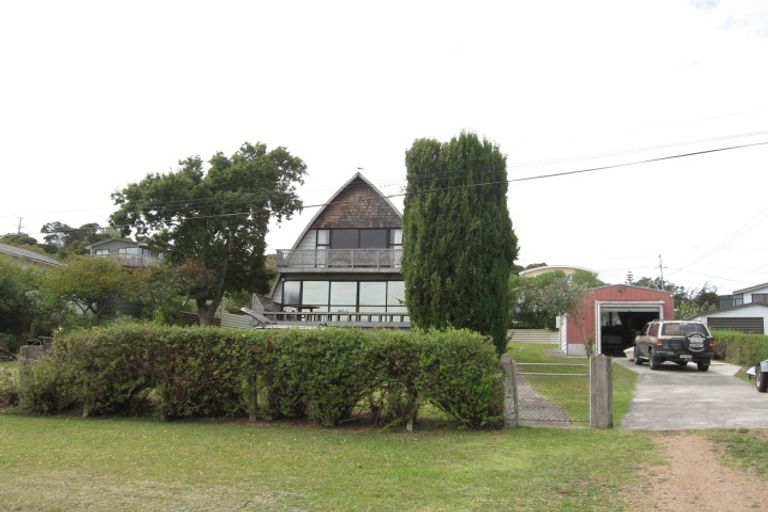 Photo of property in 30 Kiwi Street, Oneroa, Waiheke Island, 1081