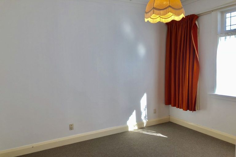 Photo of property in 67 Friend Street, Karori, Wellington, 6012