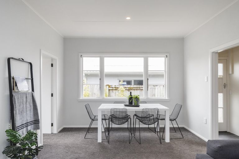 Photo of property in 99 Fitzroy Street, Terrace End, Palmerston North, 4410