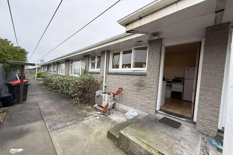 Photo of property in 2/410 Worcester Street, Linwood, Christchurch, 8011