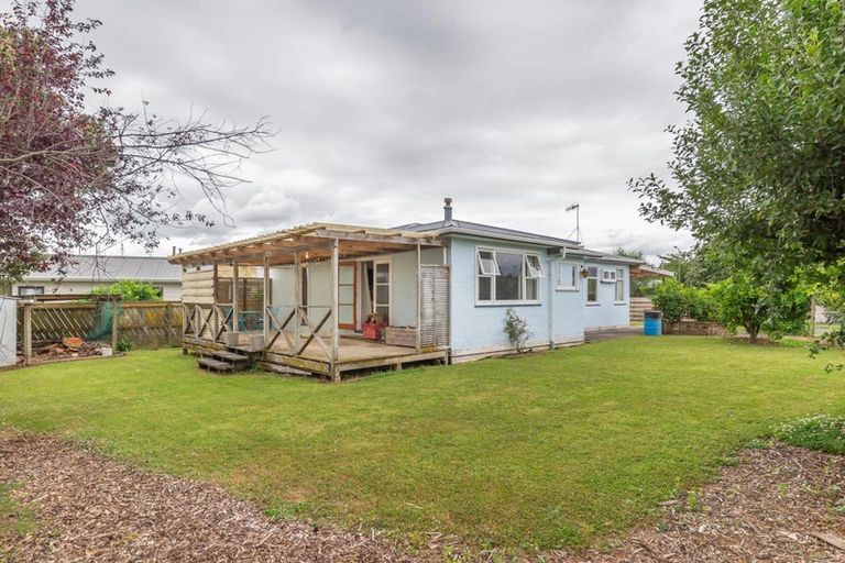 Photo of property in 12 Ryder Crescent, Levin, 5510