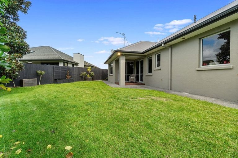 Photo of property in 51 Palliser Drive, Huntington, Hamilton, 3210