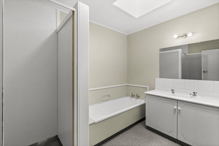 Photo of property in 2/307 Charles Street, Saint Leonards, Hastings, 4120