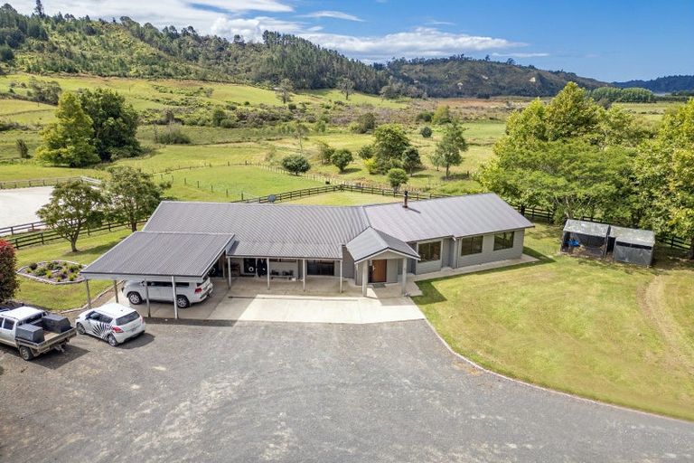Photo of property in 77 Hodge Road, Coroglen, Whitianga, 3591