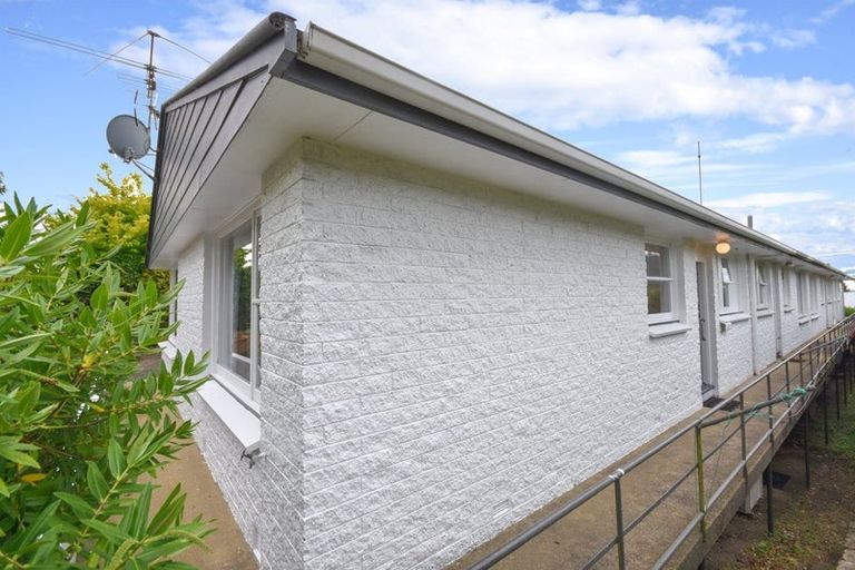Photo of property in 4d Stansfield Street, Kenmure, Dunedin, 9011