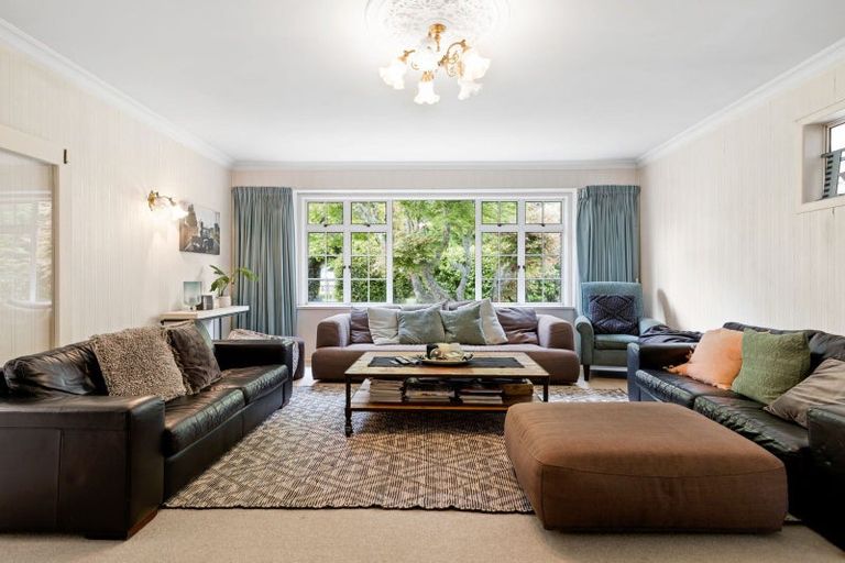 Photo of property in 75 Taylor Street, Cambridge, 3434