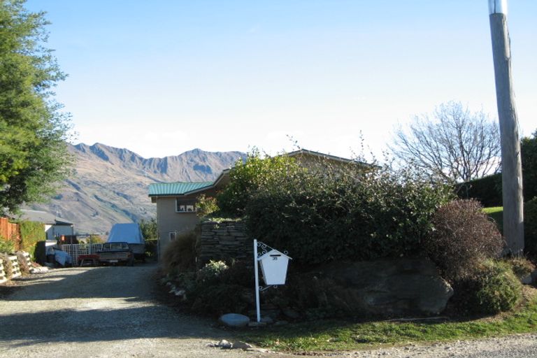 Photo of property in 36 Totara Terrace, Wanaka, 9305