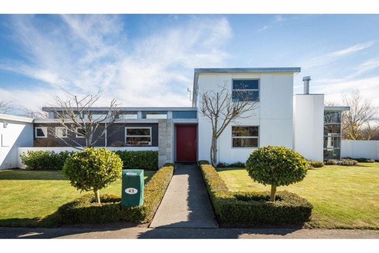 Photo of property in 41 Riverwood Boulevard, Redwood, Christchurch, 8051