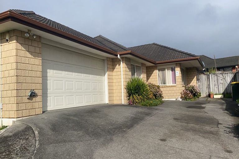 Photo of property in 42 Raphoe Road, Flat Bush, Auckland, 2019