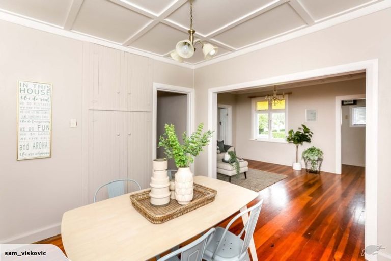 Photo of property in 14 Pukenui Street, Strandon, New Plymouth, 4312