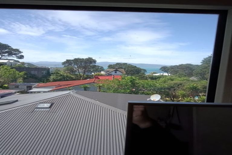 Photo of property in 12a Tyne Street, Island Bay, Wellington, 6023