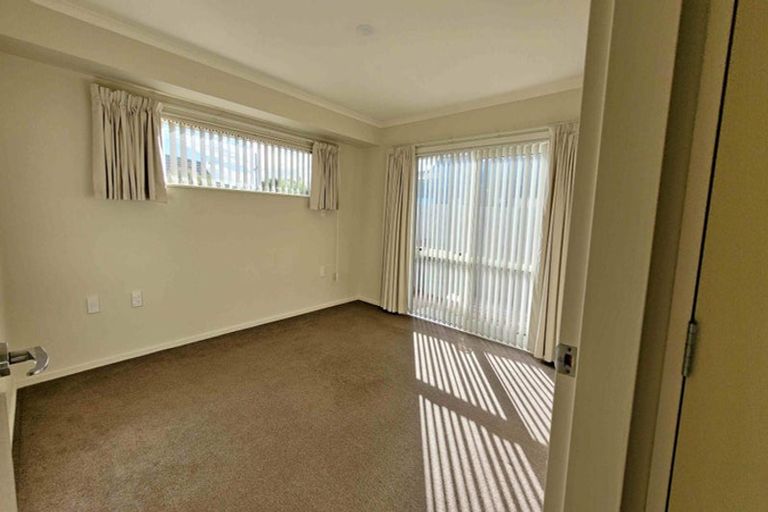 Photo of property in 28/28 Fuller Close, Levin, 5510