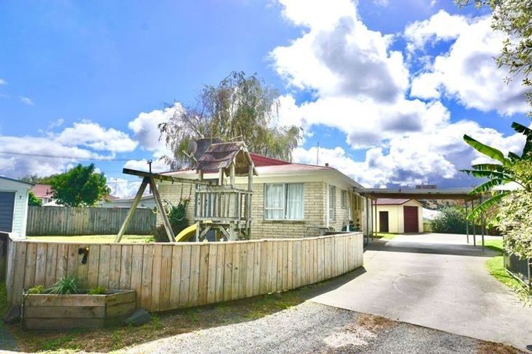 Photo of property in 7 Blundell Place, Huntly, 3700