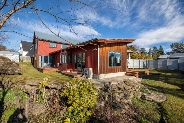 Photo of property in 3a Lanes Road, Bridge Hill, Alexandra, 9320