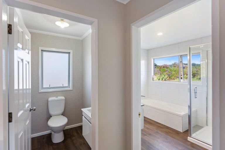 Photo of property in 8 Scott Avenue, Otaki Beach, Otaki, 5512