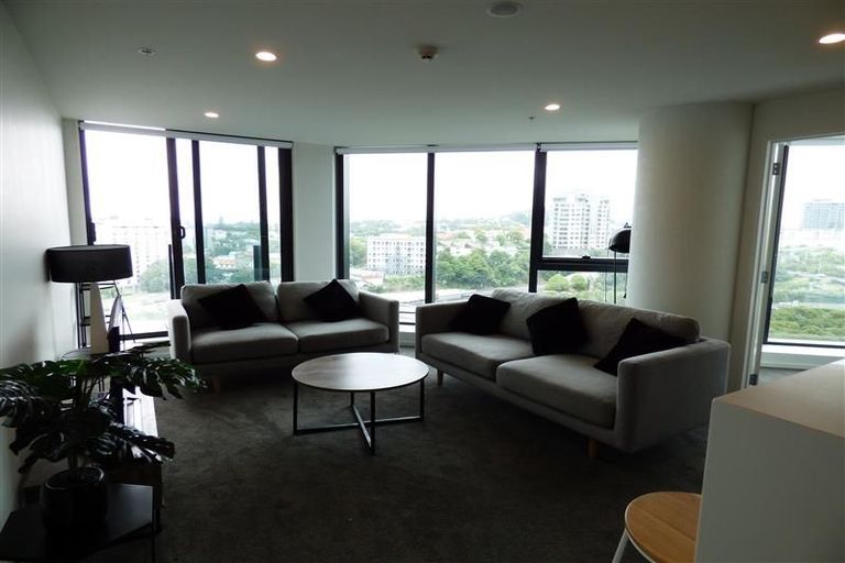 Photo of property in 1303/18 Saint Martins Lane, Grafton, Auckland, 1010