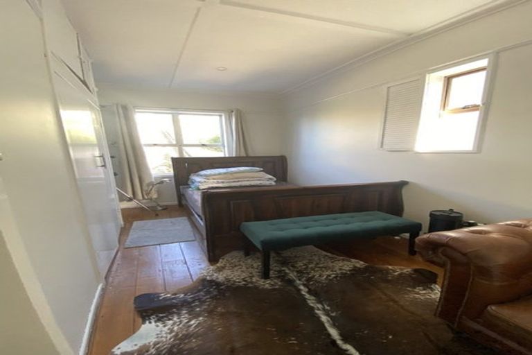 Photo of property in 92 Wexford Road, Miramar, Wellington, 6022