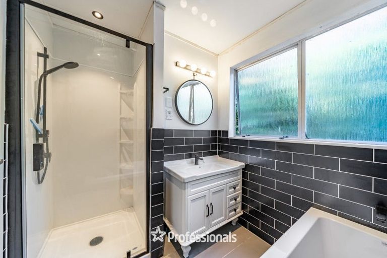 Photo of property in 54 Lord Street, Stokes Valley, Lower Hutt, 5019