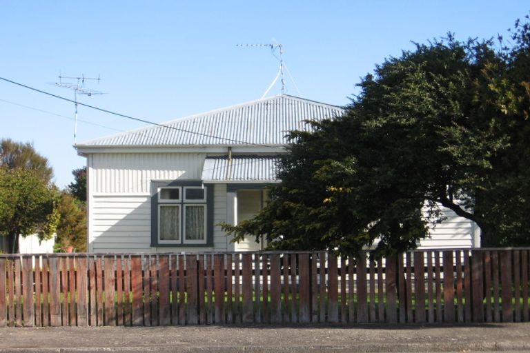 Photo of property in 74 Revans Street, Featherston, 5710