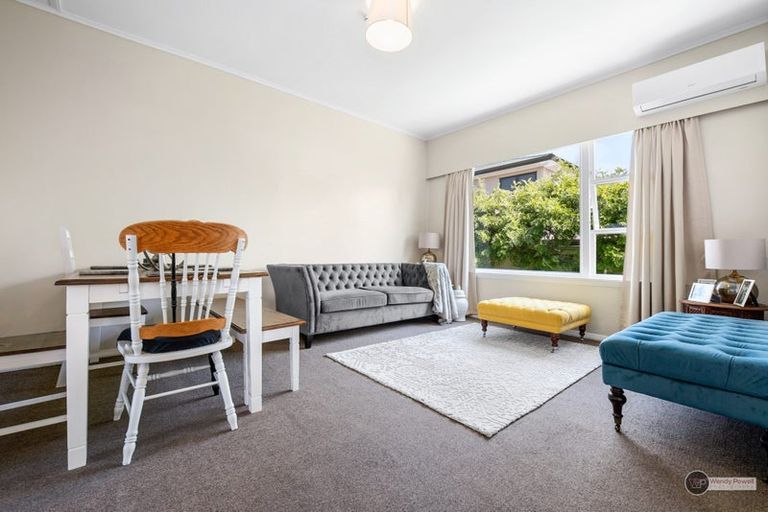 Photo of property in 6 Randwick Crescent, Moera, Lower Hutt, 5010