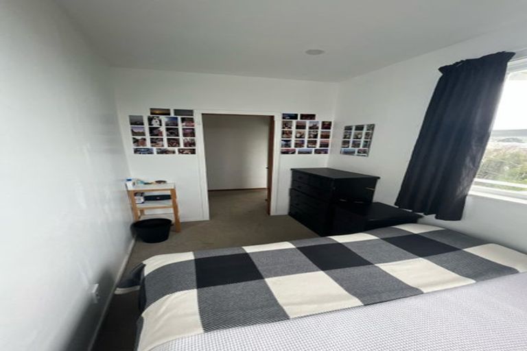 Photo of property in 60 Mortimer Terrace, Brooklyn, Wellington, 6021