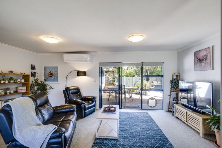 Photo of property in 27 King Street, Taradale, Napier, 4112