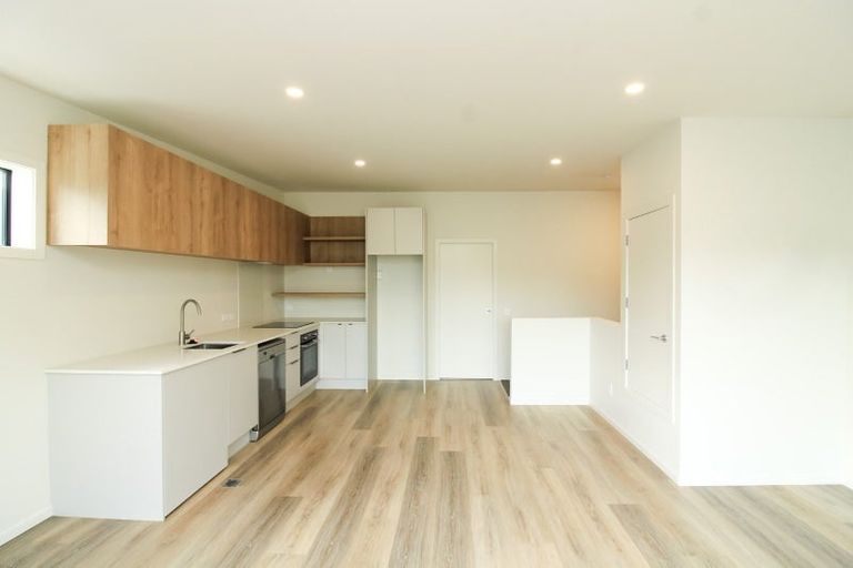 Photo of property in 19-19a The Strand, Wainuiomata, Lower Hutt, 5014