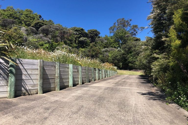 Photo of property in 101 James Street, Coromandel, 3506