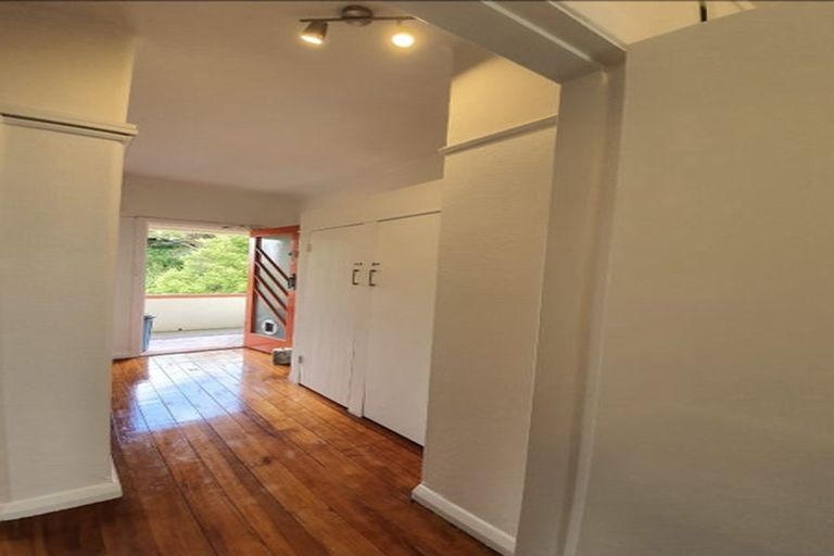 Photo of property in 10/28 Clifton Terrace, Kelburn, Wellington, 6012