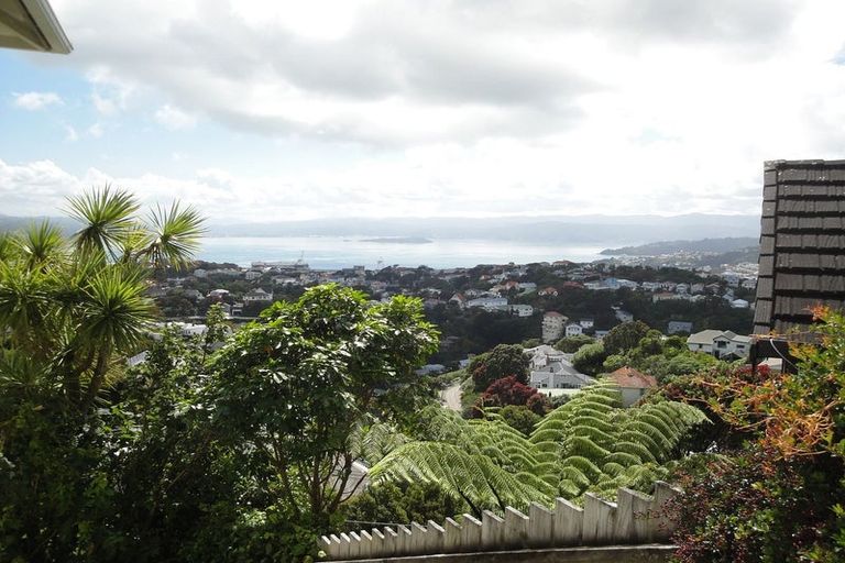 Photo of property in 21 Disley Street, Highbury, Wellington, 6012